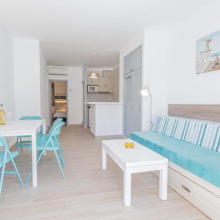 Apartamentos Lago Colonia de Sant Jordi Esterno foto