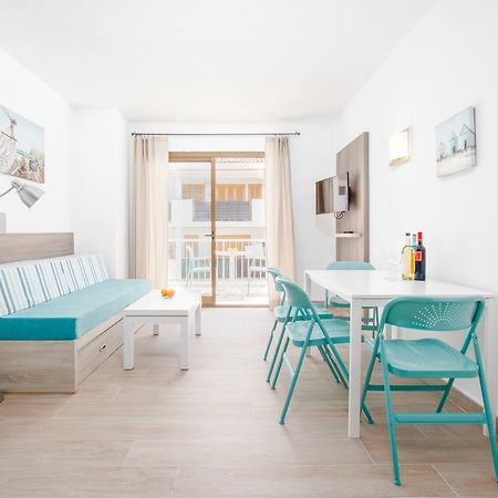 Apartamentos Lago Colonia de Sant Jordi Esterno foto
