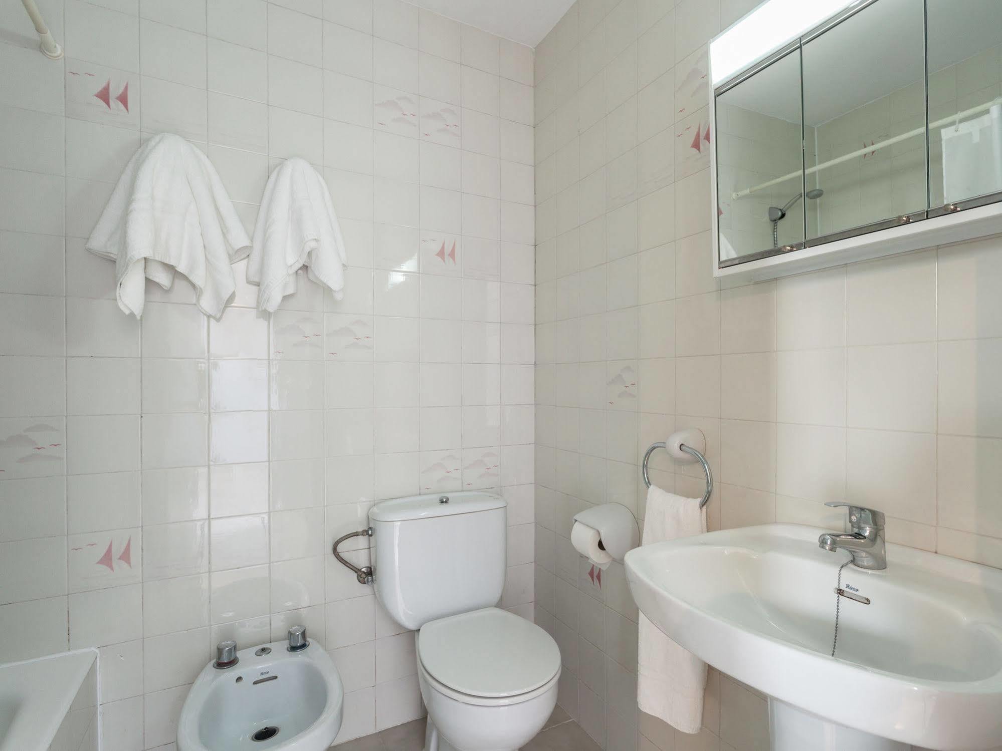 Apartamentos Lago Colonia de Sant Jordi Esterno foto
